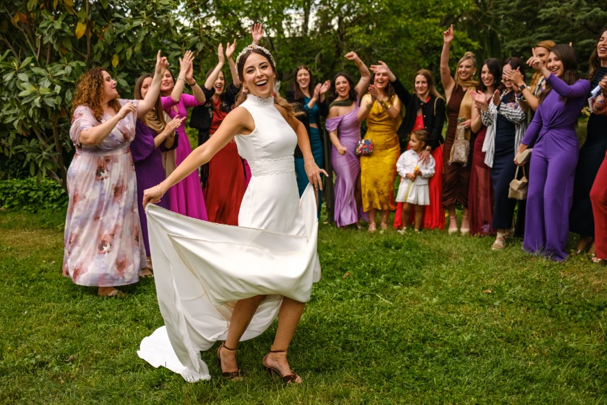La novia con todas sus amigas.