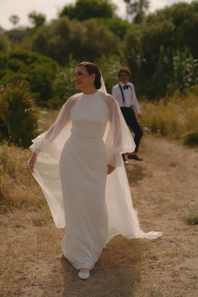Los novios en la parte mas salvaje de Cabopino.